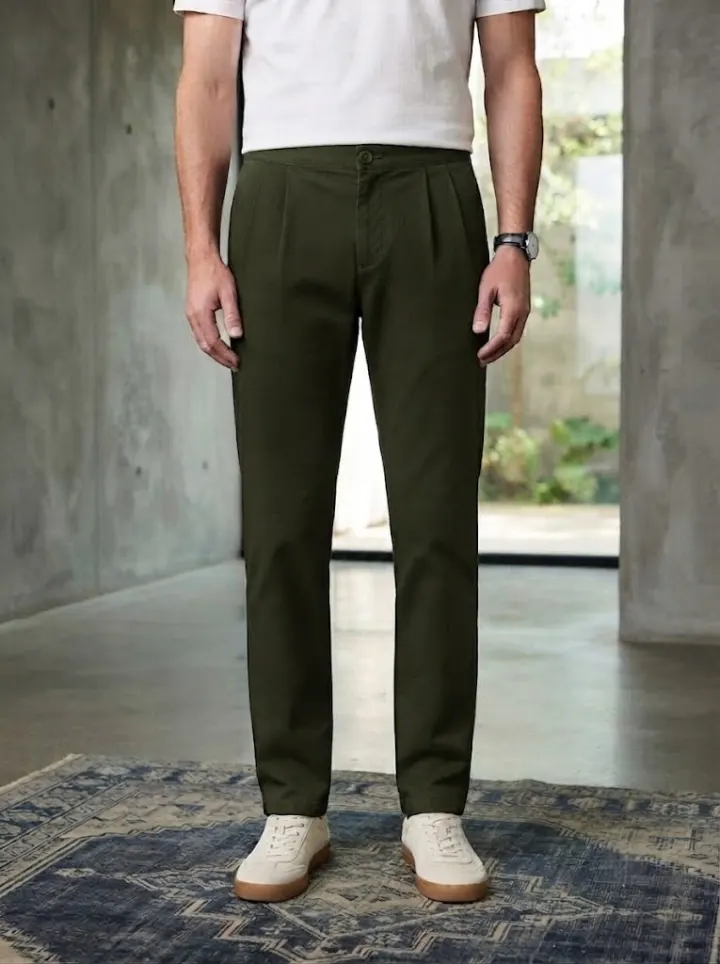Bemount Pleated Deep Olive Chino, front view