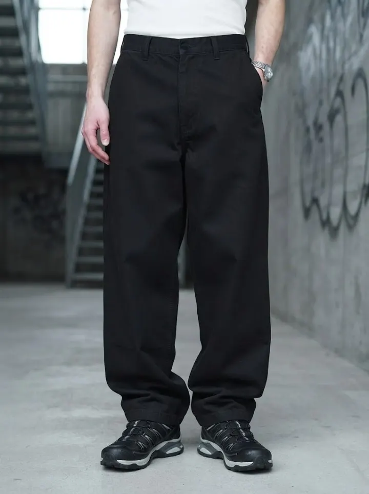 Bemount Wide-Leg Chino, Pitch Black, front view